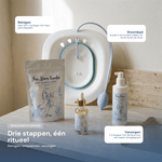 Jouw complete routine in drie stappen - reinigen met foam, ontspannen met stoombad en kruiden, verzorgen met olie roos